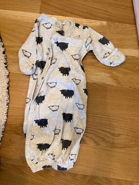 Infant Gray Sheep Print Sleep Gown - Cozy Snap Front